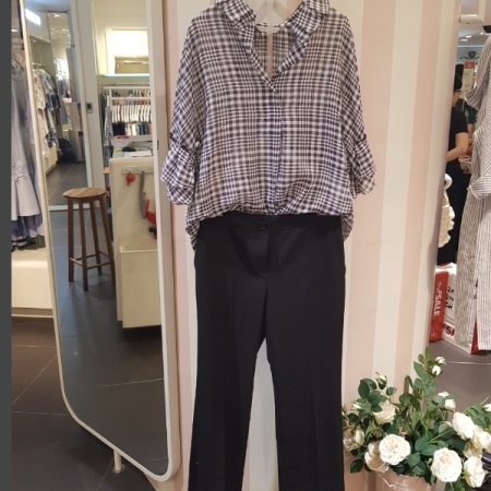 플리츠 칼라체크 블라우스