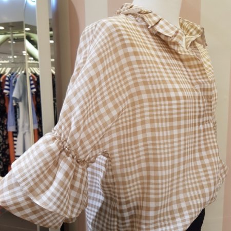 플리츠 칼라체크 블라우스