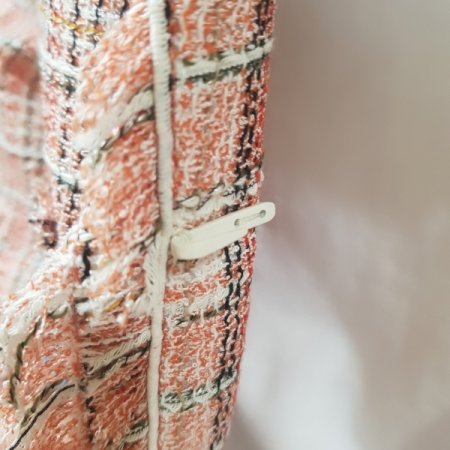 소매배색 트위드 자켓