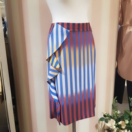 큐브 스트라이프 스커트