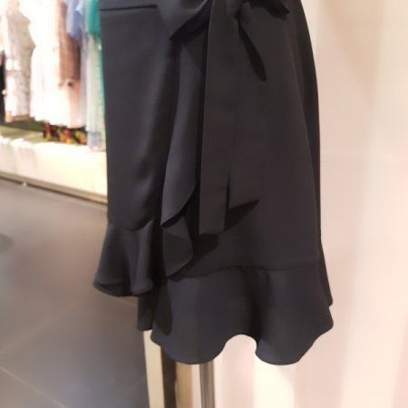 허리 밴딩 프릴 스커트