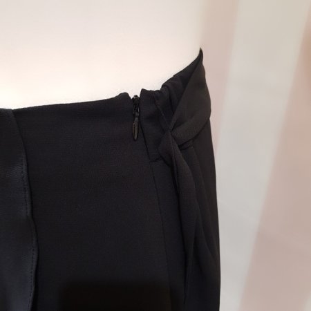 허리 밴딩 프릴 스커트