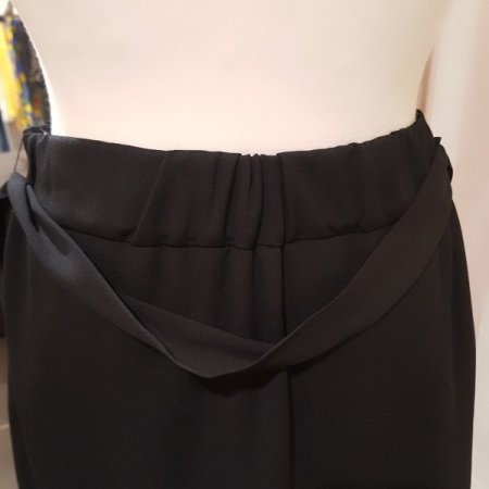 허리 밴딩 프릴 스커트