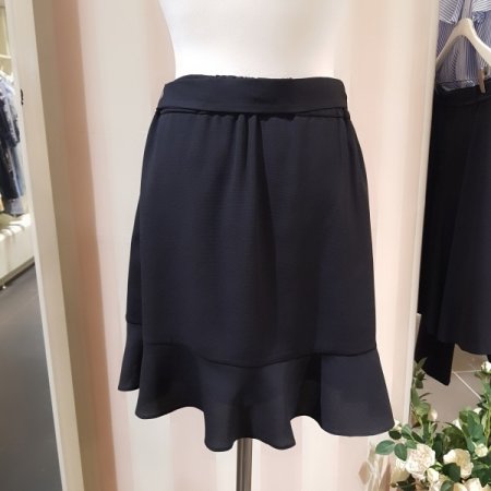 허리 밴딩 프릴 스커트