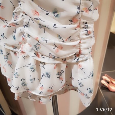 플라워 프린트 셔링 스커트