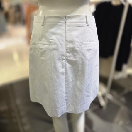 앞 핀턱 미니 스커트