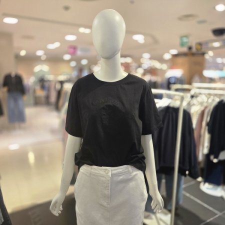 플라워 자수 반팔 티셔츠