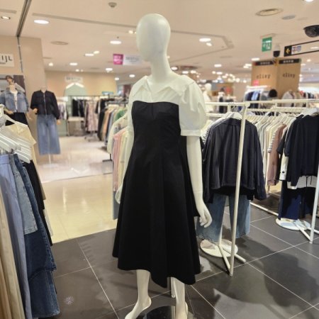 셔츠 카라 배색 플레어 미디 원피스