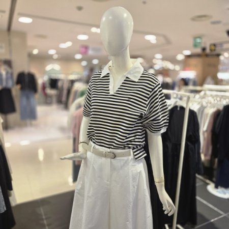 볼륨소매 카라 피케 티셔츠