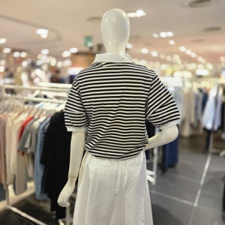 볼륨소매 카라 피케 티셔츠