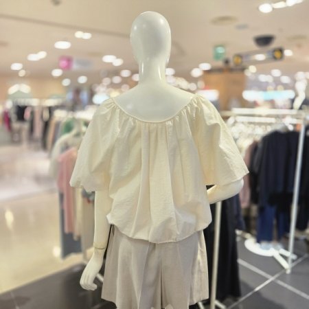 벌룬소매 리본 블라우스