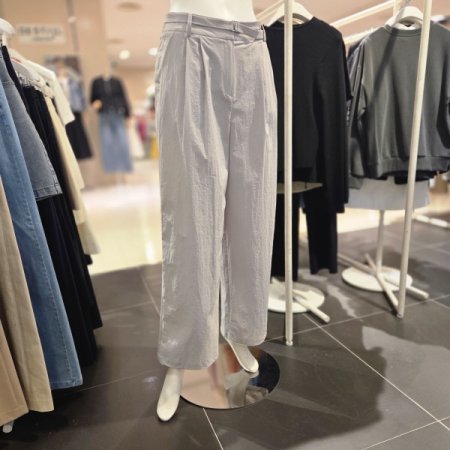 벨티드 핀턱 팬츠