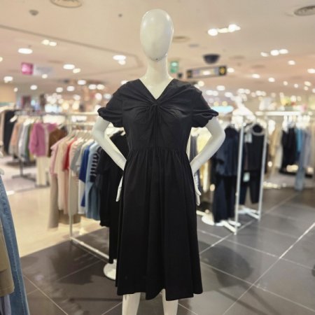 가슴 셔링 볼륨 소매 원피스