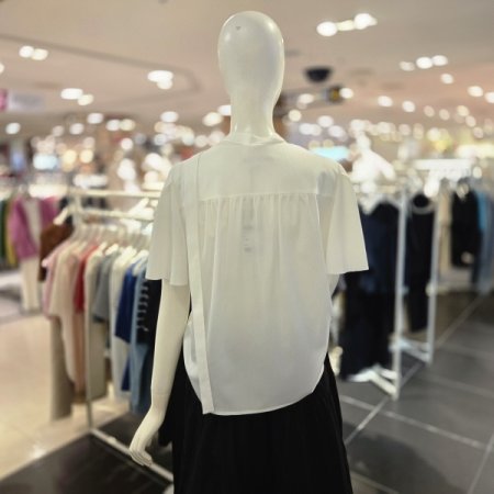 목선리본 탈착형 브이넥 블라우스