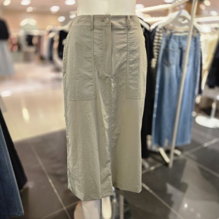 뒷허리 밴딩 H라인 스커트