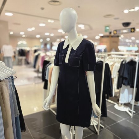 라운드 배색 카라 미니 스커트