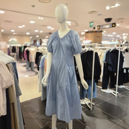 리본 디자인 브이넥 원피스