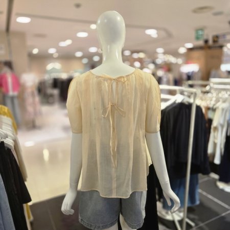 뒷 리본 쉬폰형 블라우스