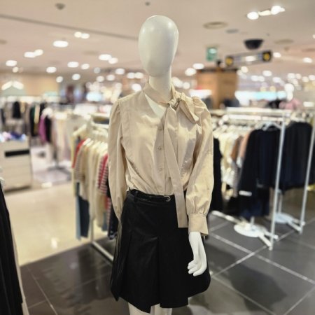 볼륨 셔링 타이 블라우스