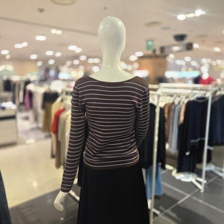 스트라이프 꼬임 니트