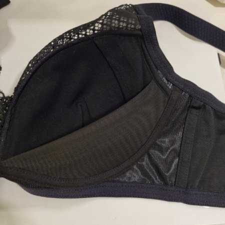 풀컵 노와이어 몰드브라 헴팬티세트BK