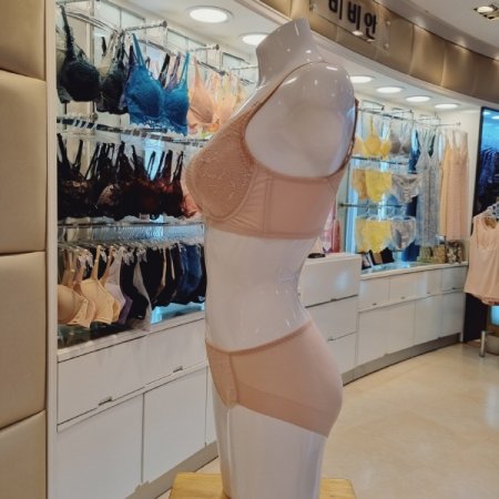 풀컵 노와이어 몰드브라 헴팬티세트SK