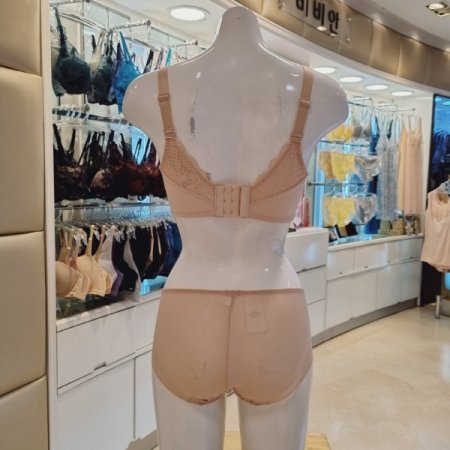 풀컵 노와이어 몰드브라 헴팬티세트SK