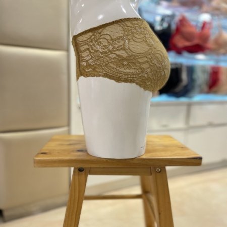 꾸띄르 캐미컬자수 레이스팬티