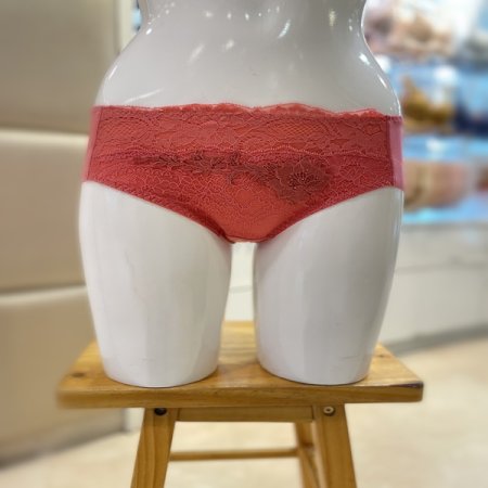 꾸띄르 캐미컬자수 햄팬티