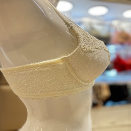 꾸띄르 올오버레이스 여성풀컵브라