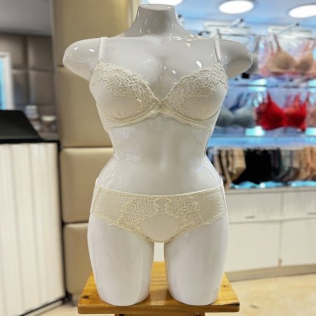 꾸띄르 풀컵 노라인 여성브라햄팬티세트