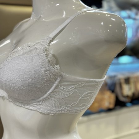 꾸띄르 수입원단 웨딩 여성몰드브라