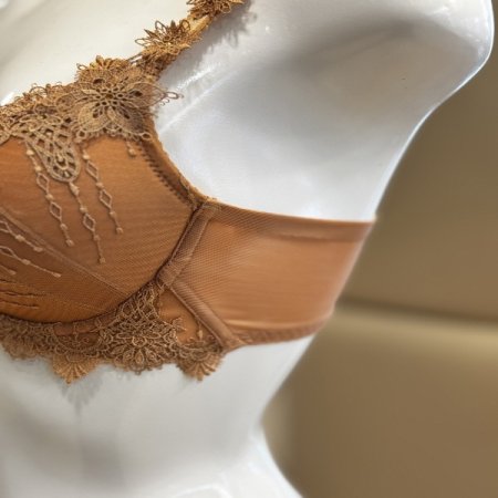 캐미컬자수 볼륨업 여성몰드브라