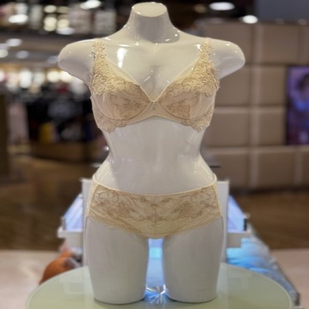 꾸띄르프리미엄 수입 여성레이스팬티세트