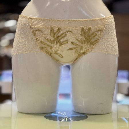 꾸띄르 노라인 망사 여성레이스팬티