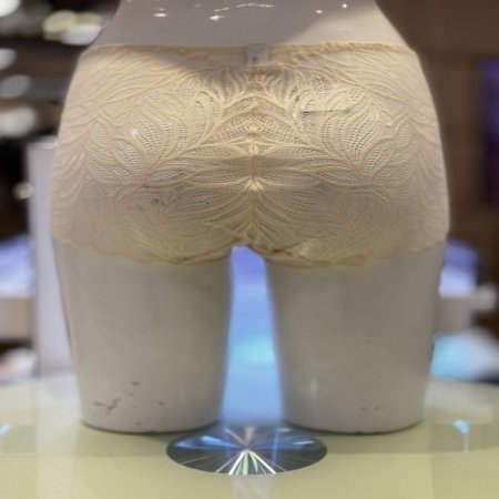 꾸띄르 노라인 망사 여성레이스팬티