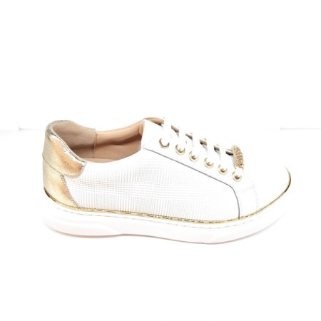 스니커즈캐주얼화