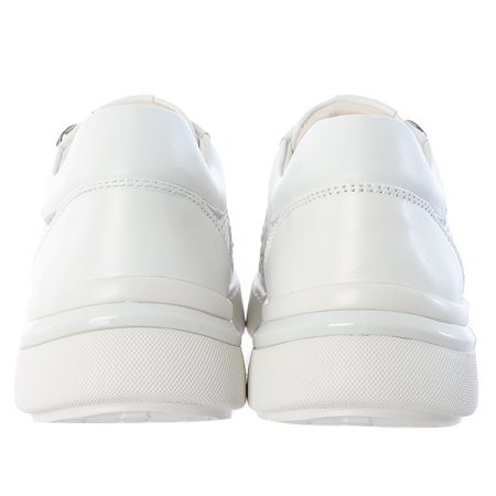 소다 여성 사이드펀칭 스니커즈