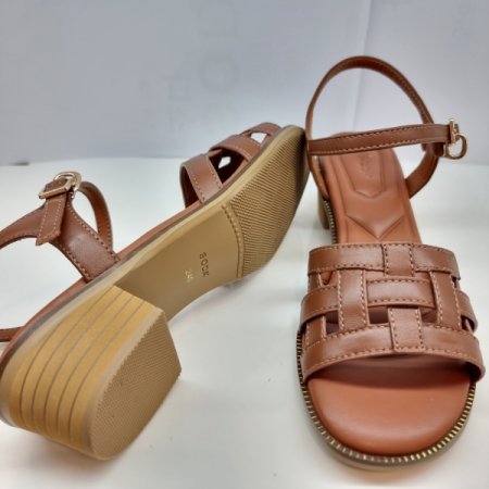 소다 여성 세미드레스 샌들