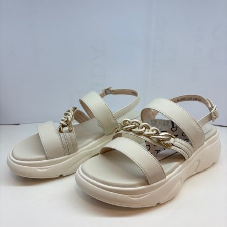 여성  통굽  장식 샌들