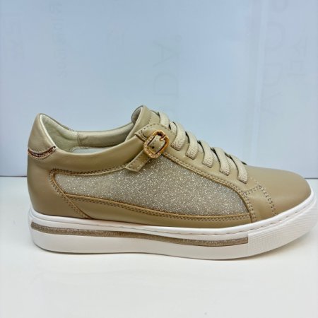 소다 여성 크리스탈 트리밍 스니커즈