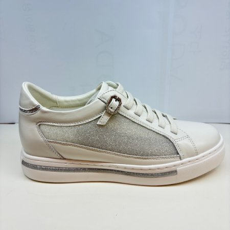 소다 스니커즈 여성 크리스탈 트리밍