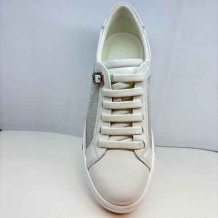 소다 스니커즈 여성 크리스탈 트리밍