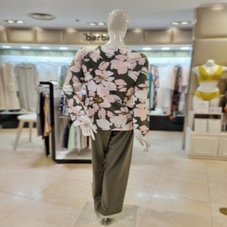 직수여성 1214E 카키이지웨어