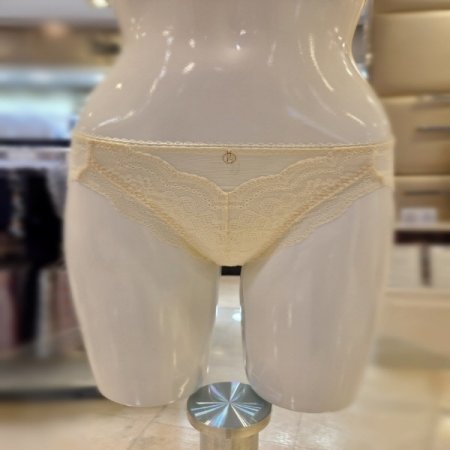레이스4443 크림팬티