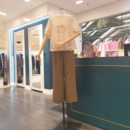 트리스 블라우스