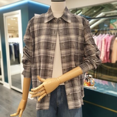 콘부체크블라우스