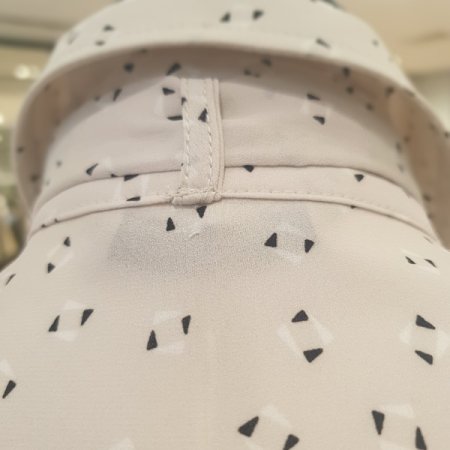 비노프린트 블라우스