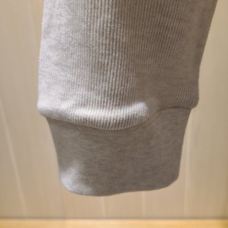 스트라이프 반집업 티셔츠