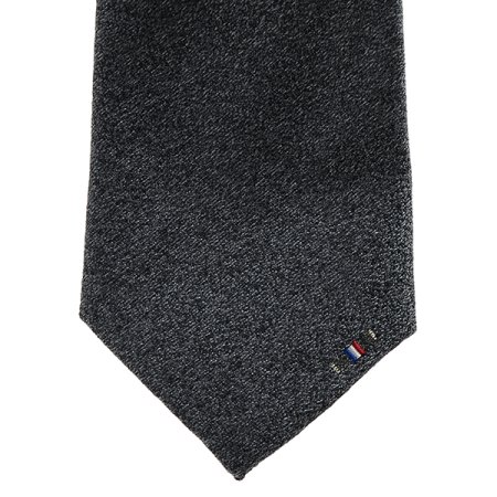 투톤 조직감에 3도 바 포인트 넥타이